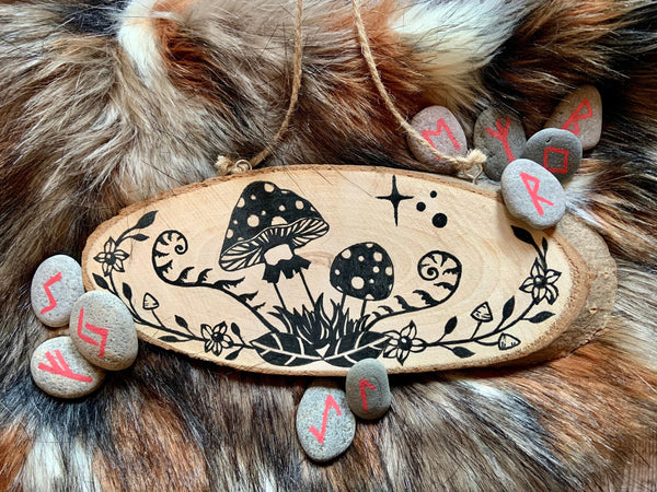 Magic Mushroom Hand Painted Wood Slice | Amanita Muscaria art | witchy boho decor |  cottagecore rustic home decor | fungi lovers gift